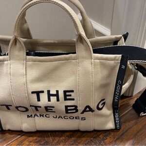 Marc Jacobs Canvas Tote Bag in Cream with Black Logo